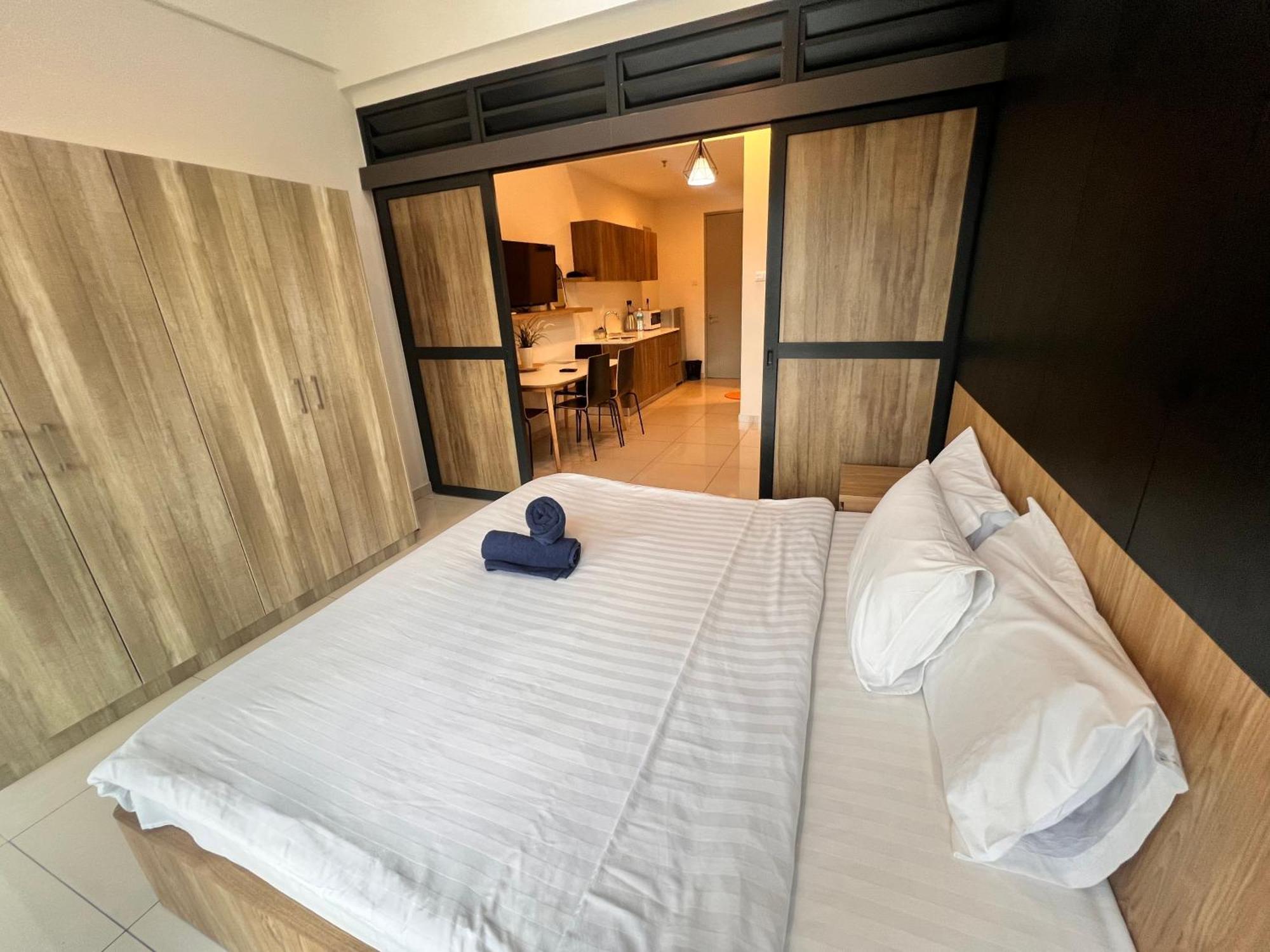 Blue Jade Studios Tanah Rata Luaran gambar